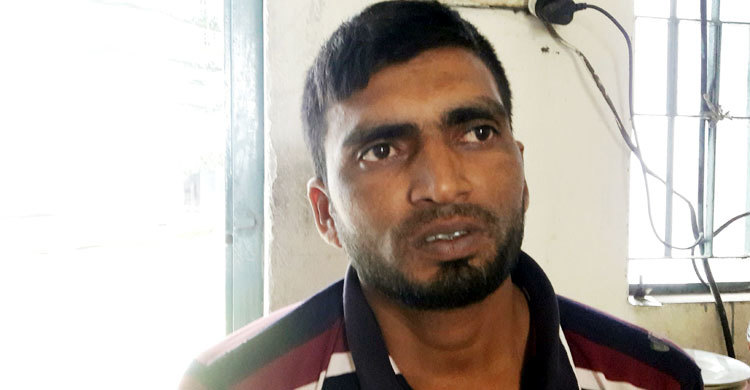 মাকে ধর্ষণ করত গ্রাম পুলিশ, মেয়েকে ধর্ষণ করত ভাই