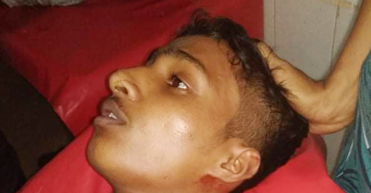 লক্ষ্মীপুরে ছাত্রলীগ নেতার ছুরিকাঘাতে কর্মী হাসপাতালে