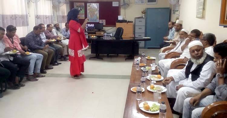 বাংলায় মাস্টার্স করে পদার্থ-রসায়নের ক্লাস নেয়া শিক্ষিকা বরখাস্ত