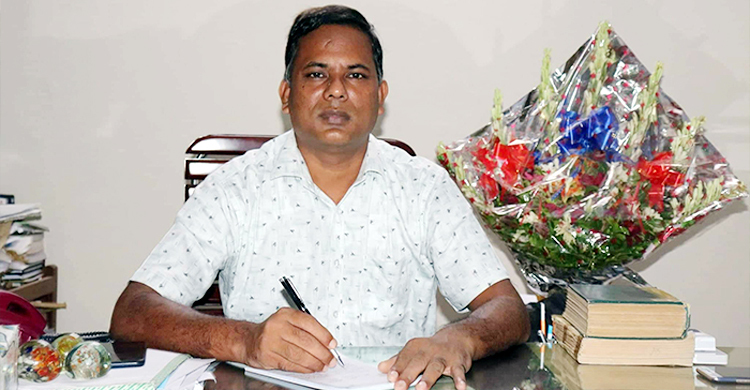 ছাত্রলীগের আন্দোলনের মুখে পদ ছাড়লেন ইবির প্রক্টর