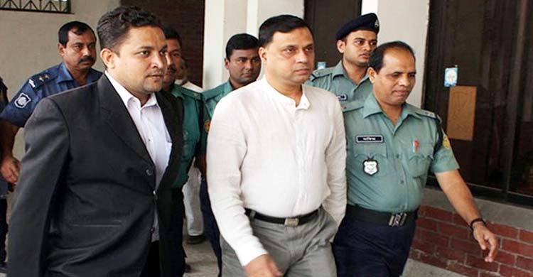 প্যারোলে মুক্তি পেয়ে মায়ের জানাজায় গিয়াস উদ্দিন আল মামুন