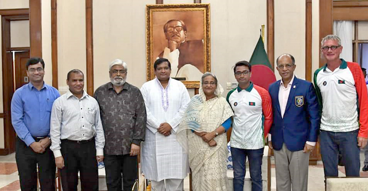 রোমান সানার মায়ের চিকিৎসার দায়িত্ব নিলেন প্রধানমন্ত্রী