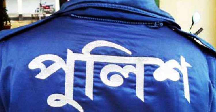 স্বর্ণ ছিনতাই মামলায় পুলিশের এএসআইসহ দুইজন রিমান্ডে