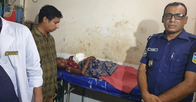 সেই শেফালীর চিকিৎসার দায়িত্ব নিলেন ডিসি