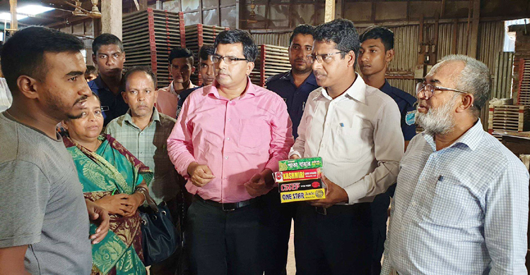 ভৈরবে অবৈধ কয়েল কারখানায় চলছে বিশেষ অভিযান