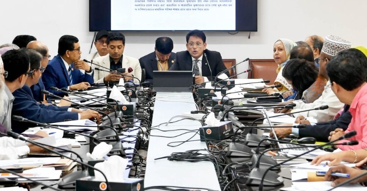 ‘‌জিলা স্কুল’ হবে সব জেলায়, প্রথম-দ্বাদশ পর্যন্ত পড়ার সুযোগ