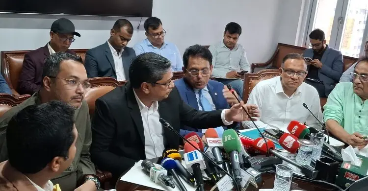 প্রথম ধাপে বিনামূল্যে স্কুল ড্রেস পাবে ৩৫২২ স্কুলের শিক্ষার্থী