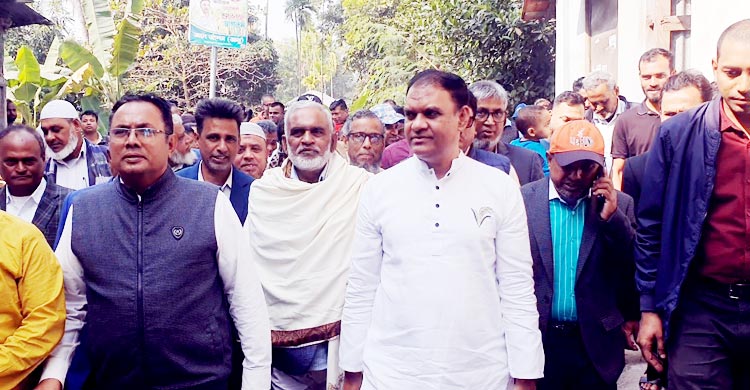 ধানের শীষে ভোট দেওয়ার ঘোষণা আ&rsquo;লীগের ৭ ইউপি চেয়ারম্যানের