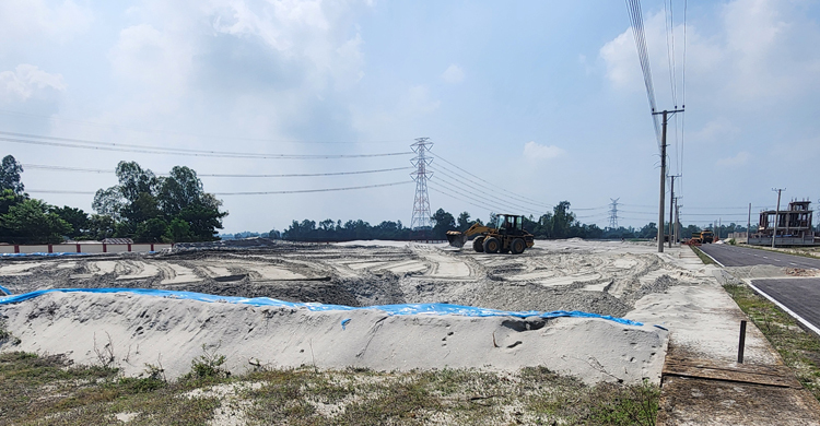 কাজ অসমাপ্ত রেখেই প্লট হস্তান্তর, শিল্পপ্রতিষ্ঠান চালু নিয়ে শঙ্কা