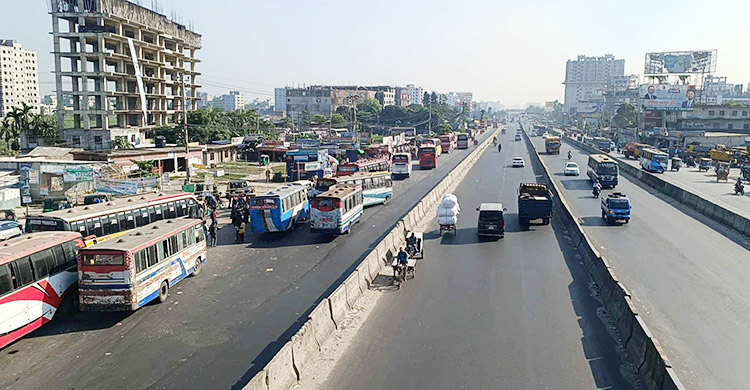 শাটডাউনের প্রভাব নেই, যান চলাচল স্বাভাবিক