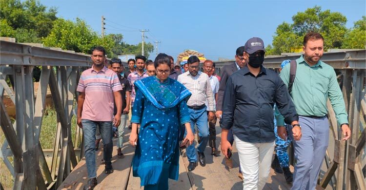 সুন্দরবনে ব্যবসায়ী ও বোট মালিকদের দুই সপ্তাহের আলটিমেটাম