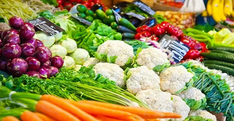 শীতে কোন সবজি কাদের খেতে মানা?