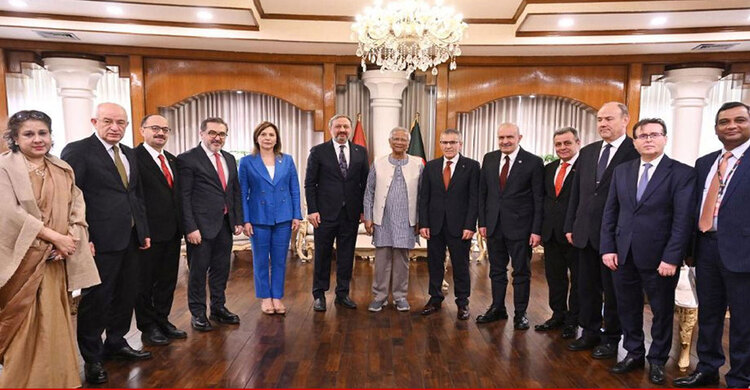 প্রধান উপদেষ্টার সঙ্গে তুরস্কের নির্বাচন পর্যবেক্ষক দলের সাক্ষাৎ