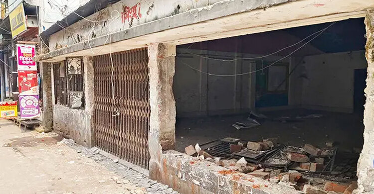 ময়মনসিংহে আওয়ামী লীগের কার্যালয় ভাঙচুর