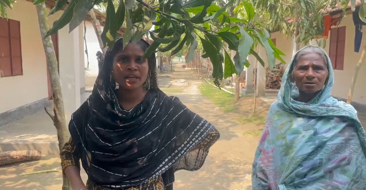 ফরিদপুরে ঈদের আনন্দ নেই আশ্রয়ণ প্রকল্পের বাসিন্দাদের
