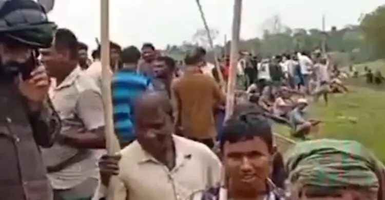 ডাকুয়ায় ১৪৪ ধারা উপেক্ষা করে বাঁধ কাটার অভিযোগ