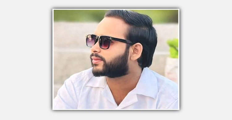 পরীক্ষায় হবু স্ত্রীকে ‘সহযোগিতা’, ধাওয়া খেয়ে দৌড়ে পালালেন এনসিপি নেতা