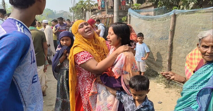 টাঙ্গাইলে নদীর পাড় থেকে নারীর মরদেহ উদ্ধার, পরিবারের দাবি হত্যা