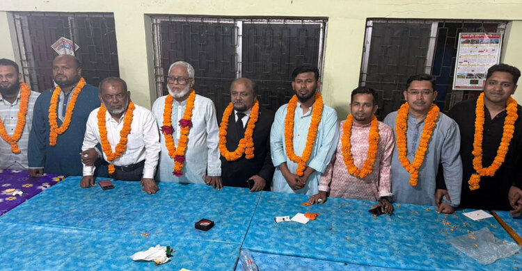 লক্ষ্মীপুরে আইনজীবী সমিতির নির্বাচনে বিএনপি ৬, আ’লীগ ৮