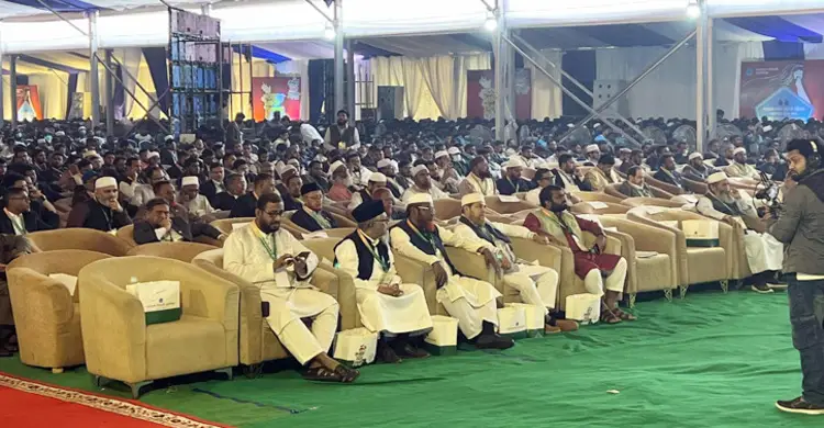 ছাত্রশিবিরের কেন্দ্রীয় সদস্য সম্মেলনে জামায়াতের শীর্ষ নেতৃবৃন্দ