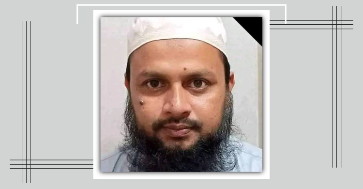 শিক্ষককে কুপিয়ে হত্যা, গণপিটুনিতে হামলাকারীর মৃত্যু