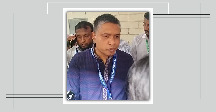 কেন্দ্রে সাংবাদিক প্রবেশে বাধা, সদুত্তর নেই রিটার্নিং কর্মকর্তার