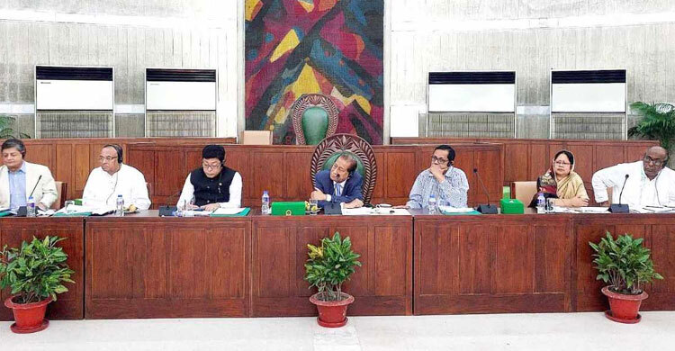 সুলভ মূল্য ও মান পরীক্ষা করে খাদ্যশস্য আমদানির সুপারিশ