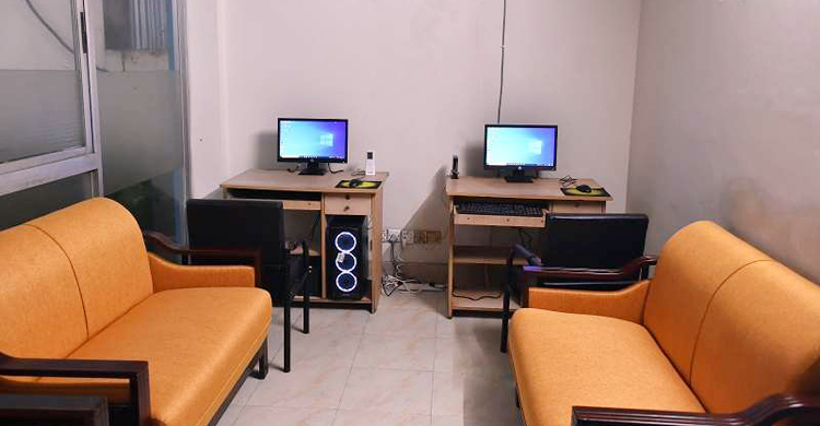 সাংবাদিকদের দেওয়া কথা রাখলেন ডিএমপি কমিশনার