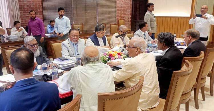 আন্দোলন নয়, সংলাপেই সমাধানের পথ খুঁজছে বিএনপি