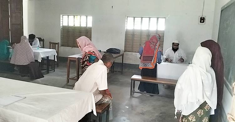 নাটোরে আমজাদ খান চৌধুরী মেমোরিয়াল হাসপাতালে ফ্রি মেডিকেল ক্যাম্প