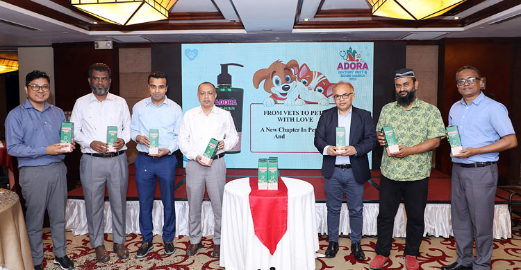 বাজারে এলো অ্যাডোরা পেট শ্যাম্পু