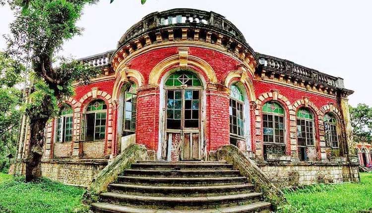 প্রাসাদ থেকে জাদুঘরে শশীলজ