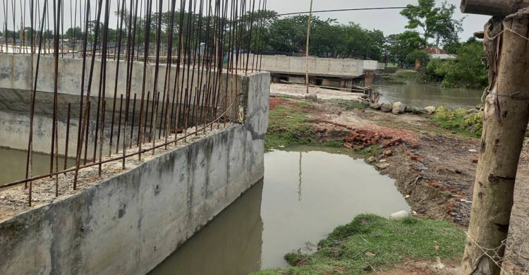 শালিখা সেতুর কাজ শেষ হতে কত দূর?