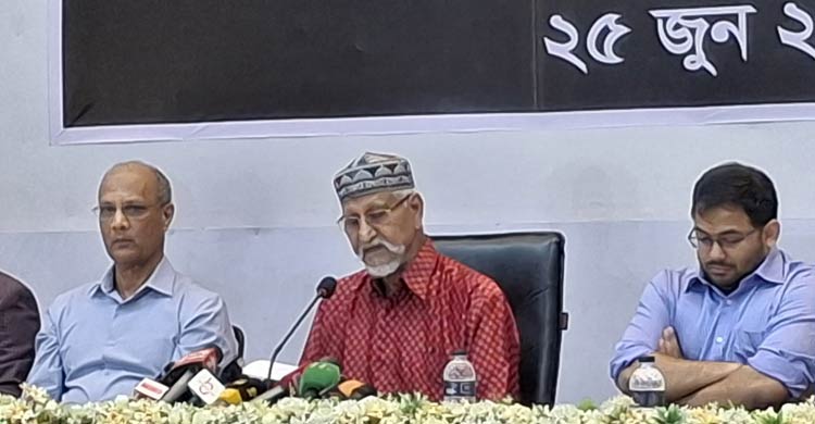 দুজন পলাতক আওয়ামী লীগ নেতা ই-মেইলে জবানবন্দি দিয়েছেন