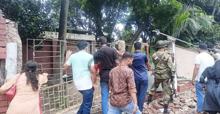 দরপত্র ছাড়াই হবে গণঅভ্যুত্থান স্মৃতি জাদুঘরের শতকোটি টাকা ব্যয়