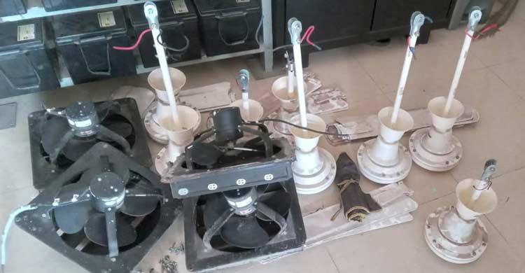 স্টেশনের সব ফ্যান খুলে নিয়ে গেছে বিদ্যুৎ বিভাগ