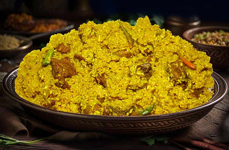 বৃষ্টির দিনে পাতে রাখুন মাটন খিচুড়ি