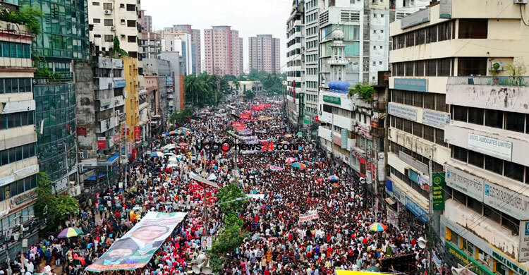 ঢাকায় বিজয় র‍্যালি বের করেছে বিএনপি