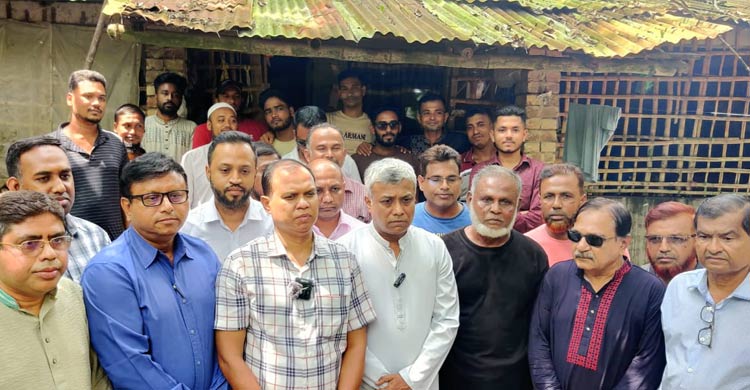 ভ্যানচালকের স্ত্রী-সন্তানের চিকিৎসায় পাশে দাঁড়ালেন তারেক রহমান