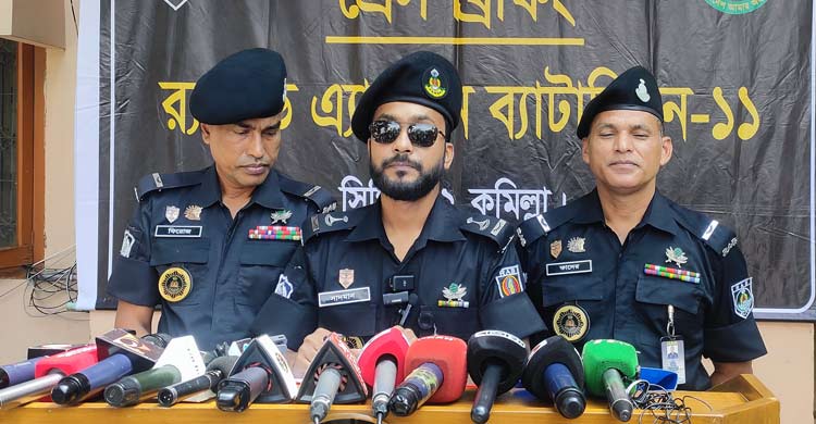 চোর সন্দেহে যুবককে বিদেশি কুকুর দিয়ে নির্যাতন, গ্রেফতার ৩