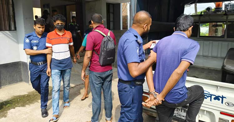 কুষ্টিয়ায় যুবককে আটকে রেখে চাঁদা দাবি, গ্রেফতার ২