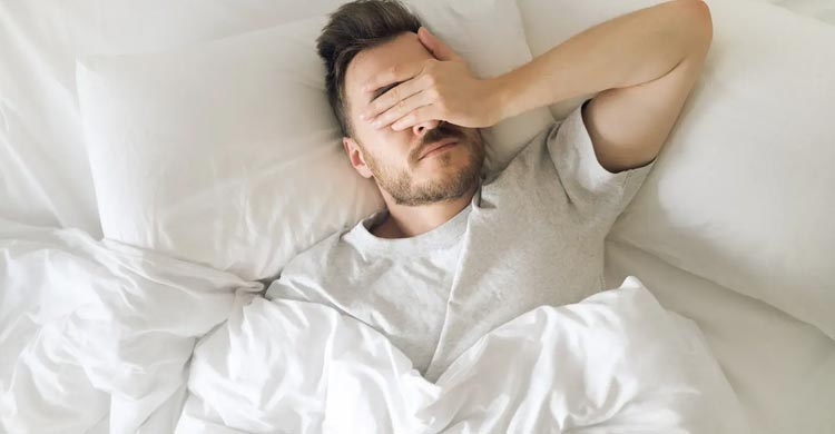 ৩ রাত কম ঘুমালে হৃদরোগের ঝুঁকি বাড়তে পারে!