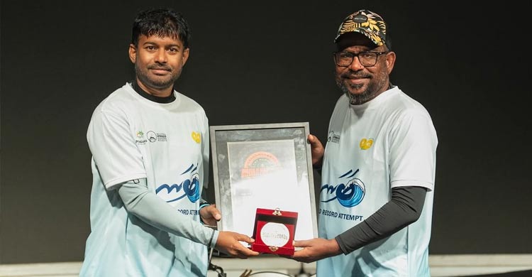 মালদ্বীপে একসঙ্গে ৬২৩ জনের ডাইভে বিশ্বরেকর্ড
