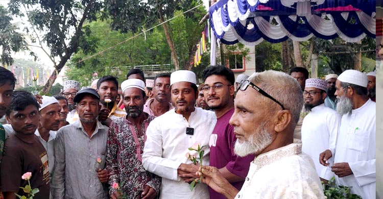 চুয়াডাঙ্গায় বিএনপি-সনাতন ধর্মাবলম্বীসহ ১০৫ জনের জামায়াতে যোগদান