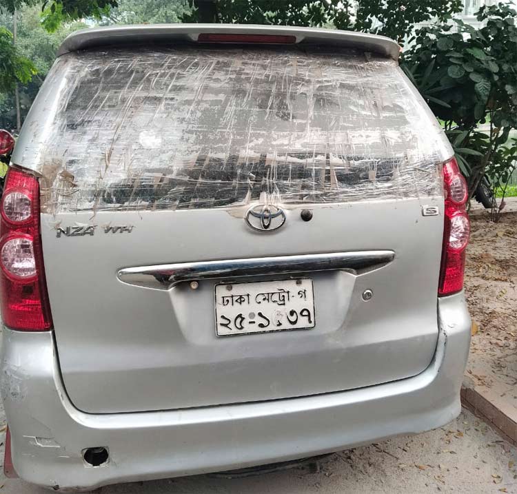 ডামি পিস্তলসহ পেশাদার ডাকাতচক্রের ৯ সদস্য গ্রেফতার