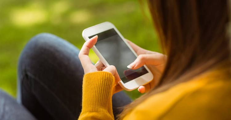 মোবাইল ব্যবহারে আঙুলে ব্যথা, ৫ সহজ ব্যায়াম