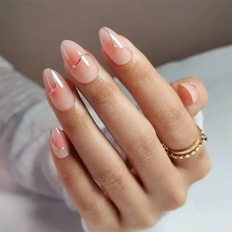 স্টিক-অন নেলসে মিনিটেই পান নখের ট্রেন্ড লুক