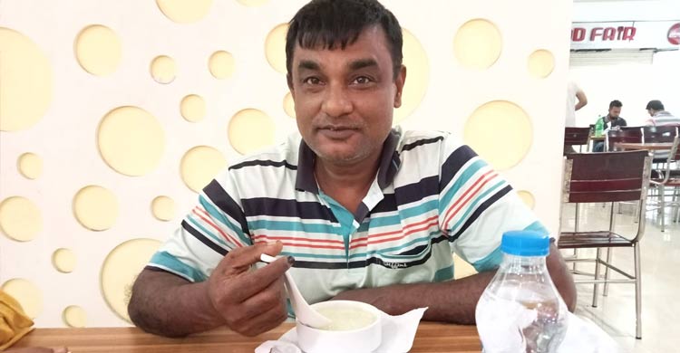 জলে গেলো দুই যুবকের ৪০ লাখ টাকা, নিঃস্ব পরিবার