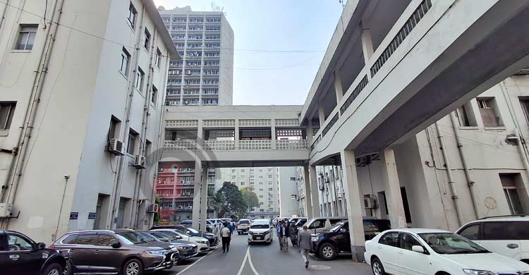 সচিবালয়ে ভাঙা হচ্ছে সংযোগ সেতু, বসবে আগুন প্রতিরোধী দরজা