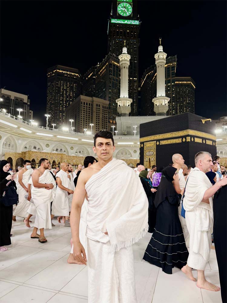 আল্লাহর সন্তুষ্টির জন্যই মাথা মুণ্ডন করেছি: জায়েদ খান